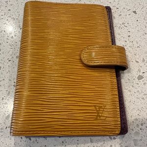 AUTHENTIC LIKE NEW! Louis Vuitton Epi Agenda PM